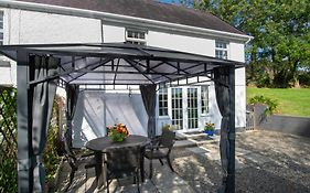 Crwcca Farm Cottage